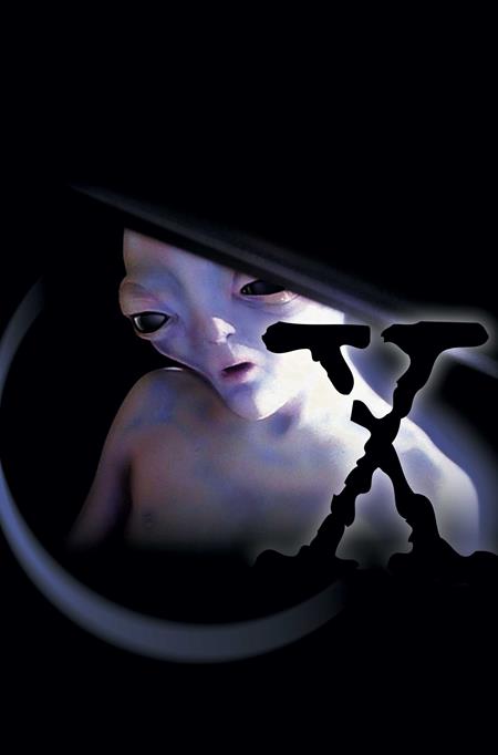 Cover of X Files (2026) #2 CVR G Alien Foil Virgin VAR, cover art by Alien Foil Virgin